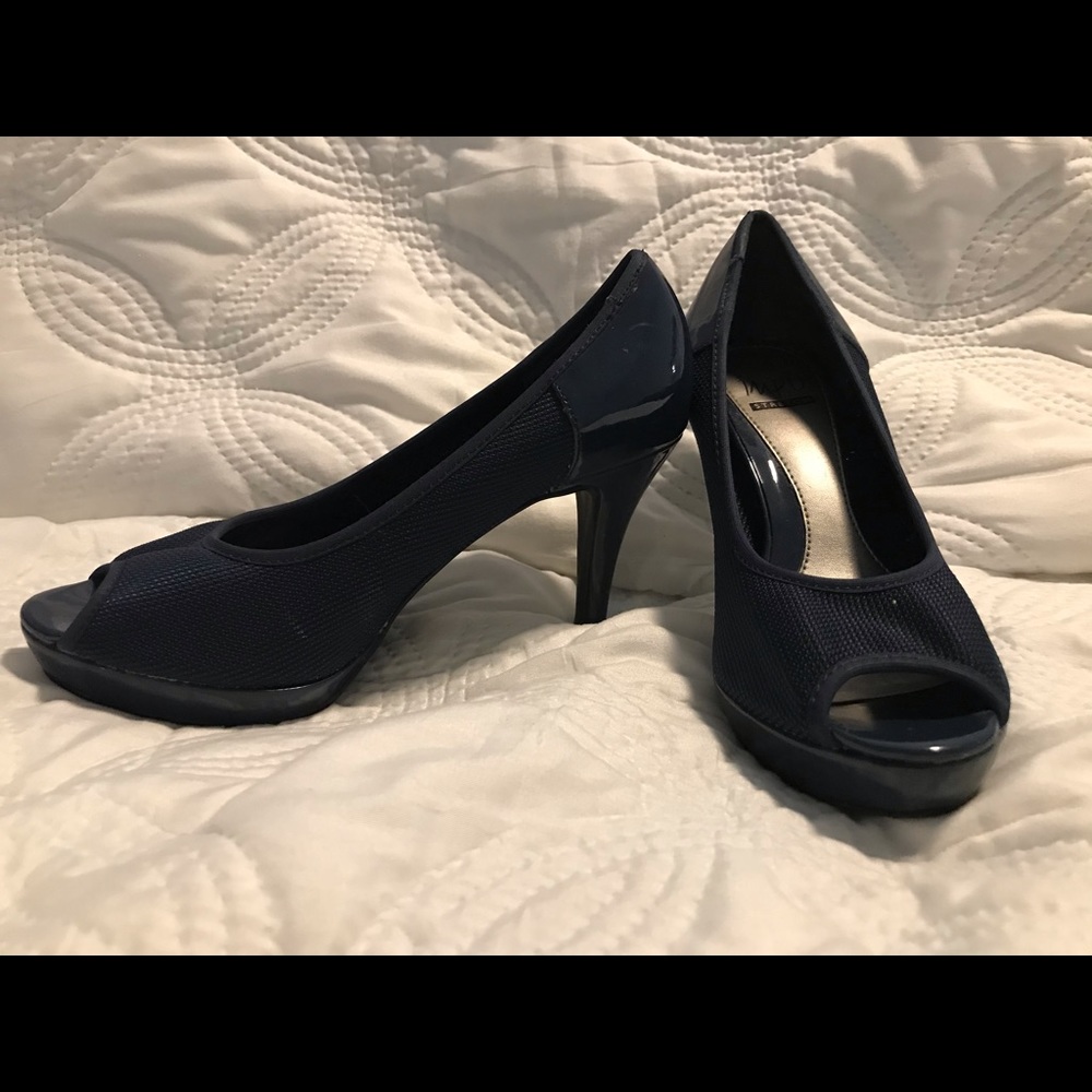 Dress heel